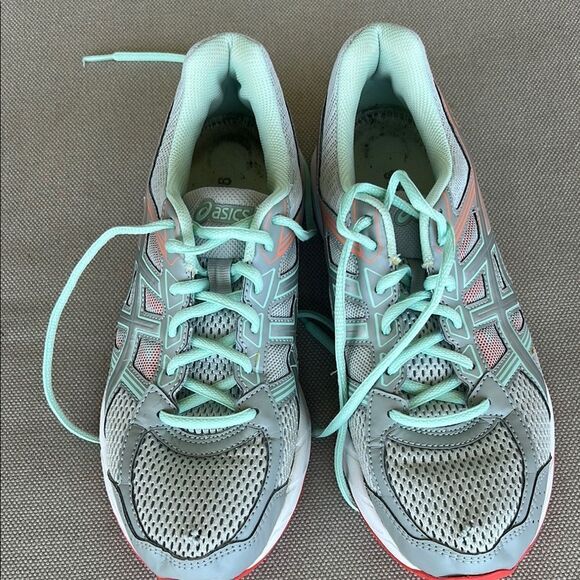 ASICS Green and Gray Athletic Shoes with Breathable Mesh - Picture 1 of 6